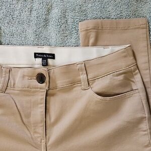Tan Skinny Jeans with Smooth Fabric and Belt Loops